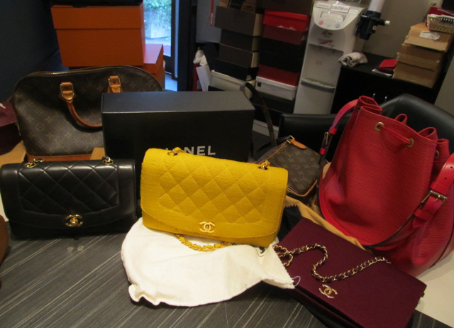 最近使わなくなったバッグが眠っていませんか?