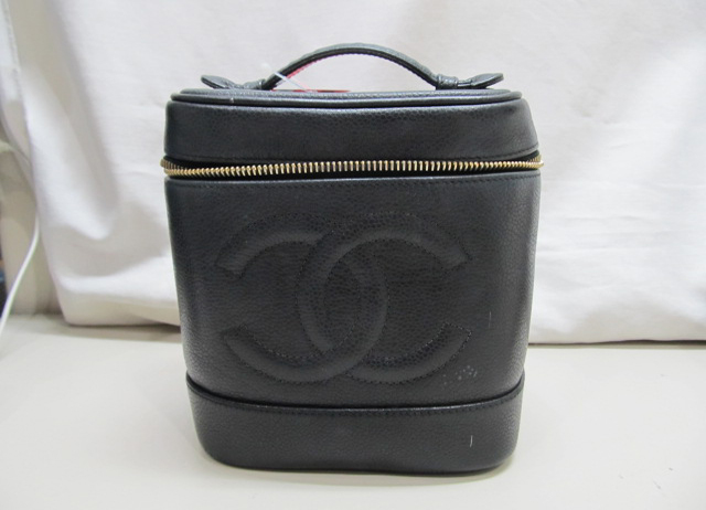 シャネルバニティ、眠っていませんか?