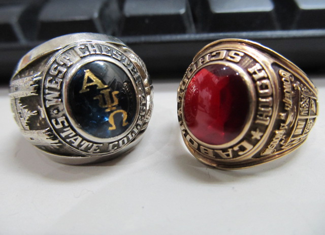 貴金属バルフォアカレッジリングの買取