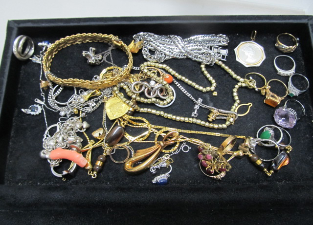 毎週 水曜日はお休みです。