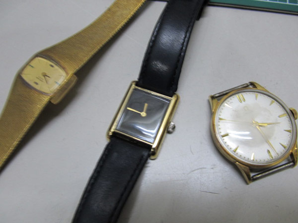 アンティーク時計壊れていても買取ます。