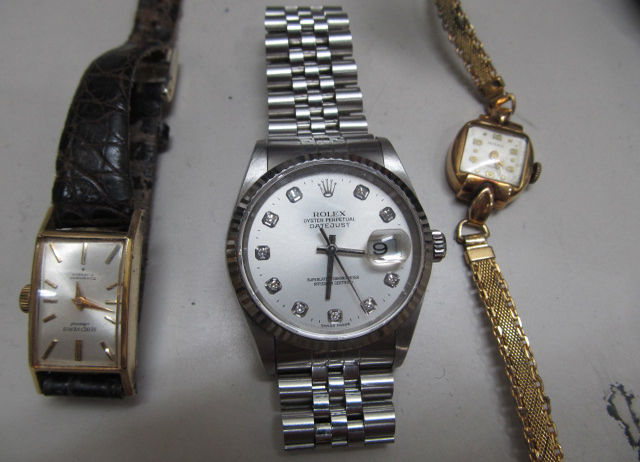 お盆期間も営業しております。