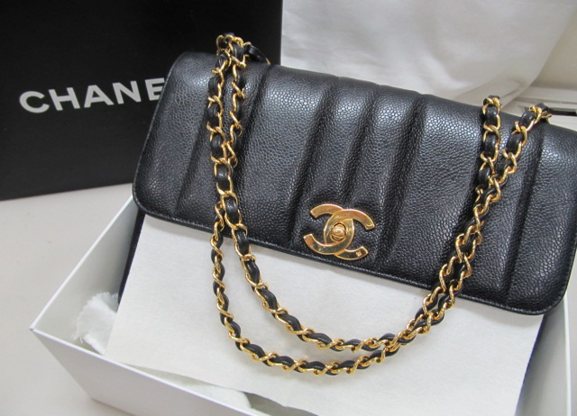 シャネルチェーンショルダーバッグの買取
