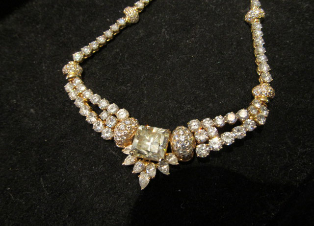 毎週水曜日はお休みです