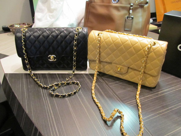 シャネルバッグ大募集中です!