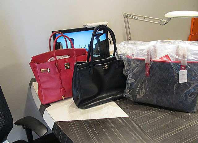 毎週水曜日はお休みです。