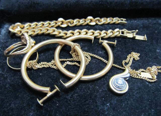 金・貴金属・ダイヤモンド、買取しております。