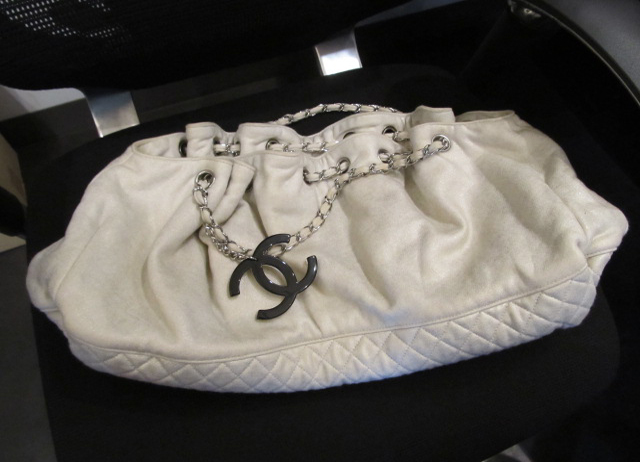 毎週水曜日はお休みです。