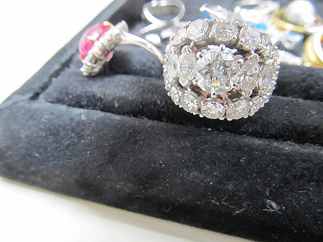 毎週水曜日はお休みです