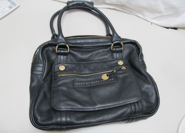 毎週 水曜日はお休みです。