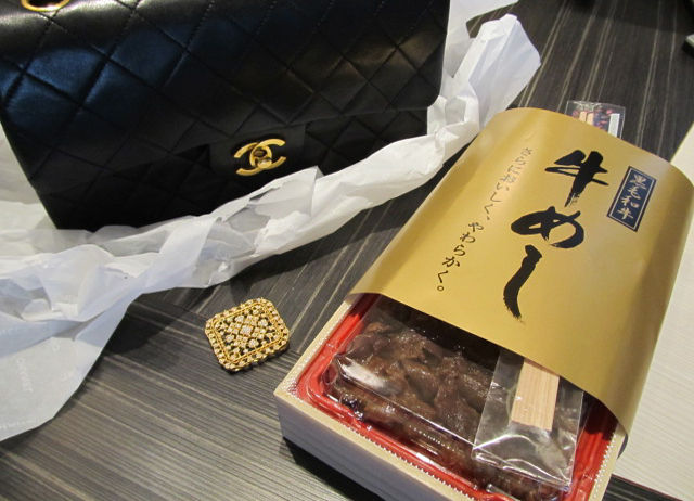 毎週水曜日はお休みです。