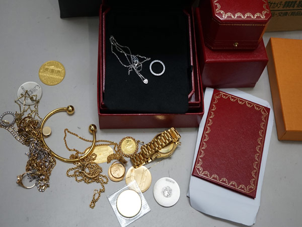 毎週水曜日はお休みです