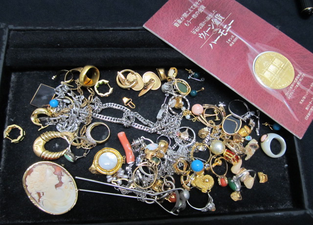 毎週水曜日はお休みです。