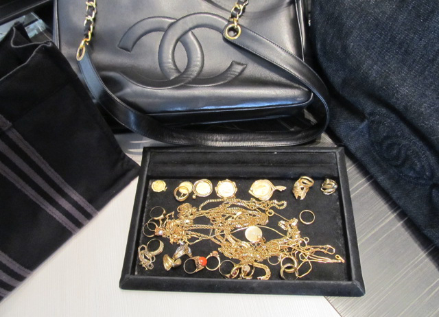 金 貴金属 ブランド品の買取り