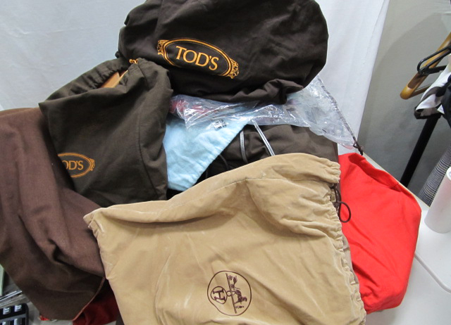 O様、バッグだけで113個でございました