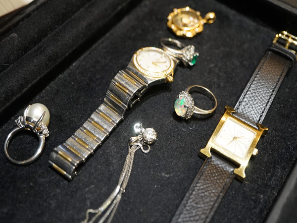 ダイヤ、貴金属、時計、年末買取大商談祭で!!